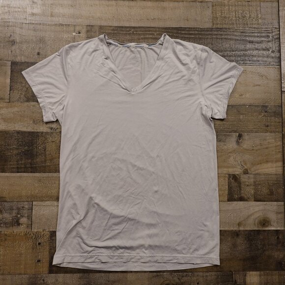 Duluth Trading Armachillo Cooling Deep V-Neck Undershirt Men’s Large Light Gray - Picture 1 of 8